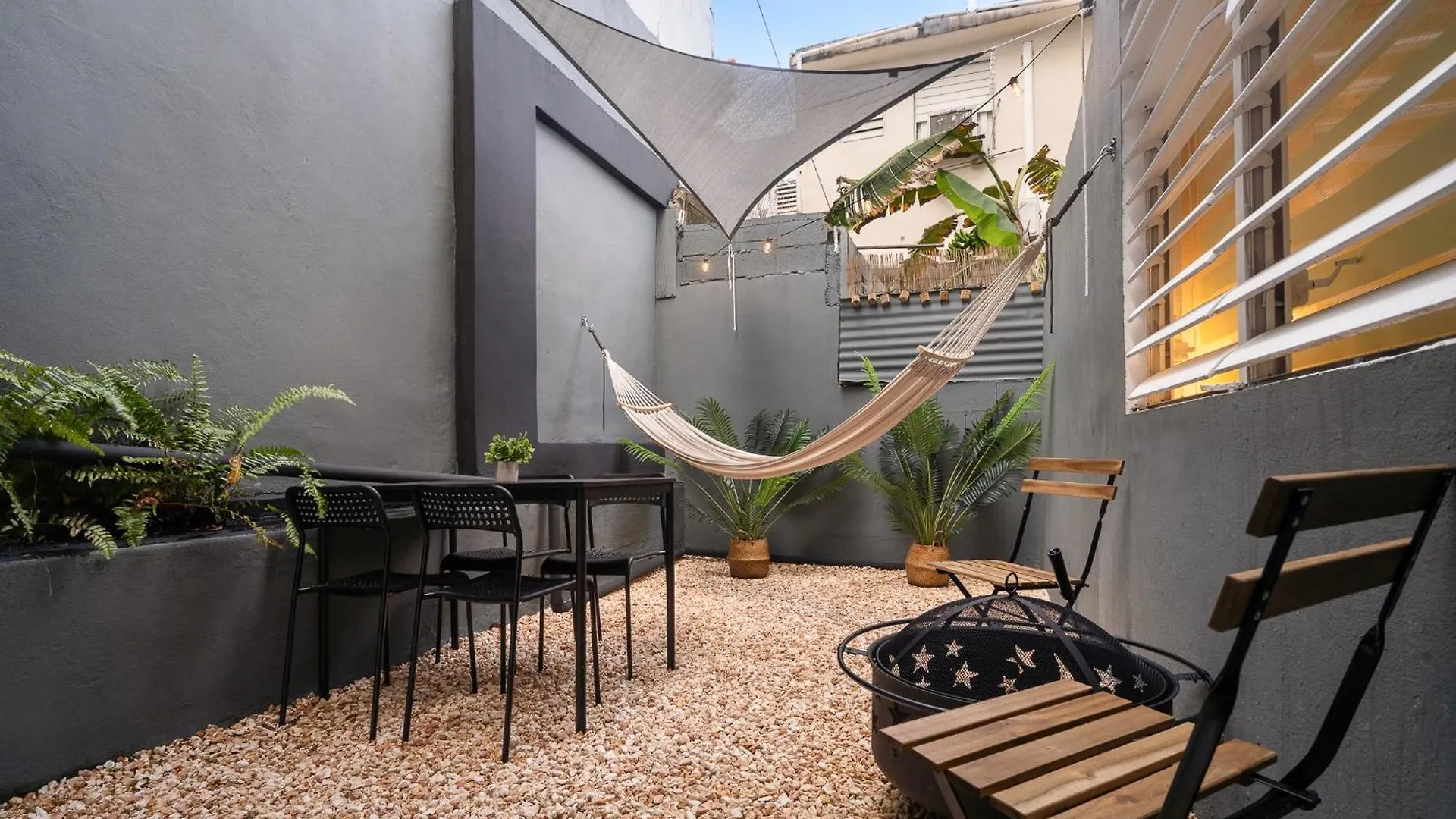 Private Yard - 2 Bedrooms - San Juan Apartment By Ph