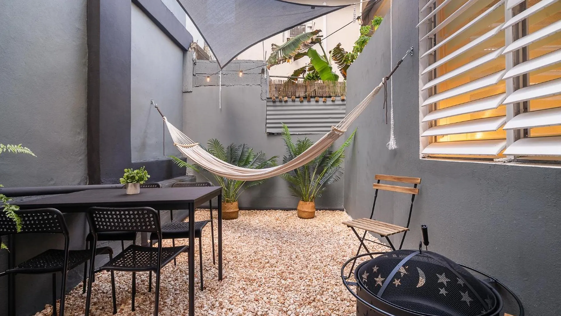 Private Yard - 2 Bedrooms - San Juan Apartment By Ph Porto Rico